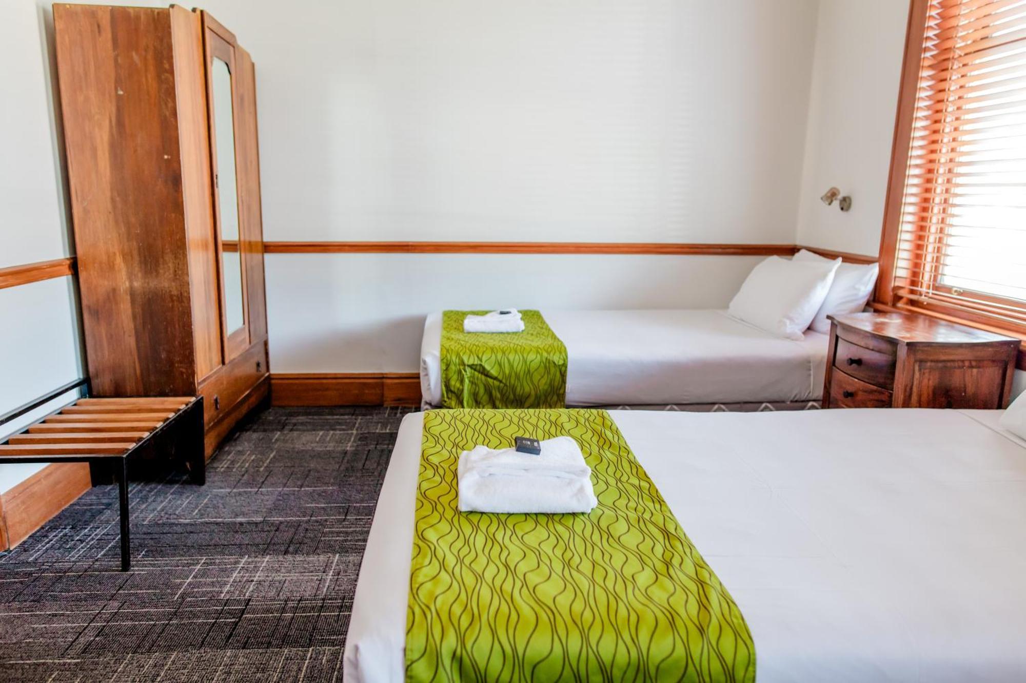 The Cambridge Hotel & Backpackers Wellington Dış mekan fotoğraf
