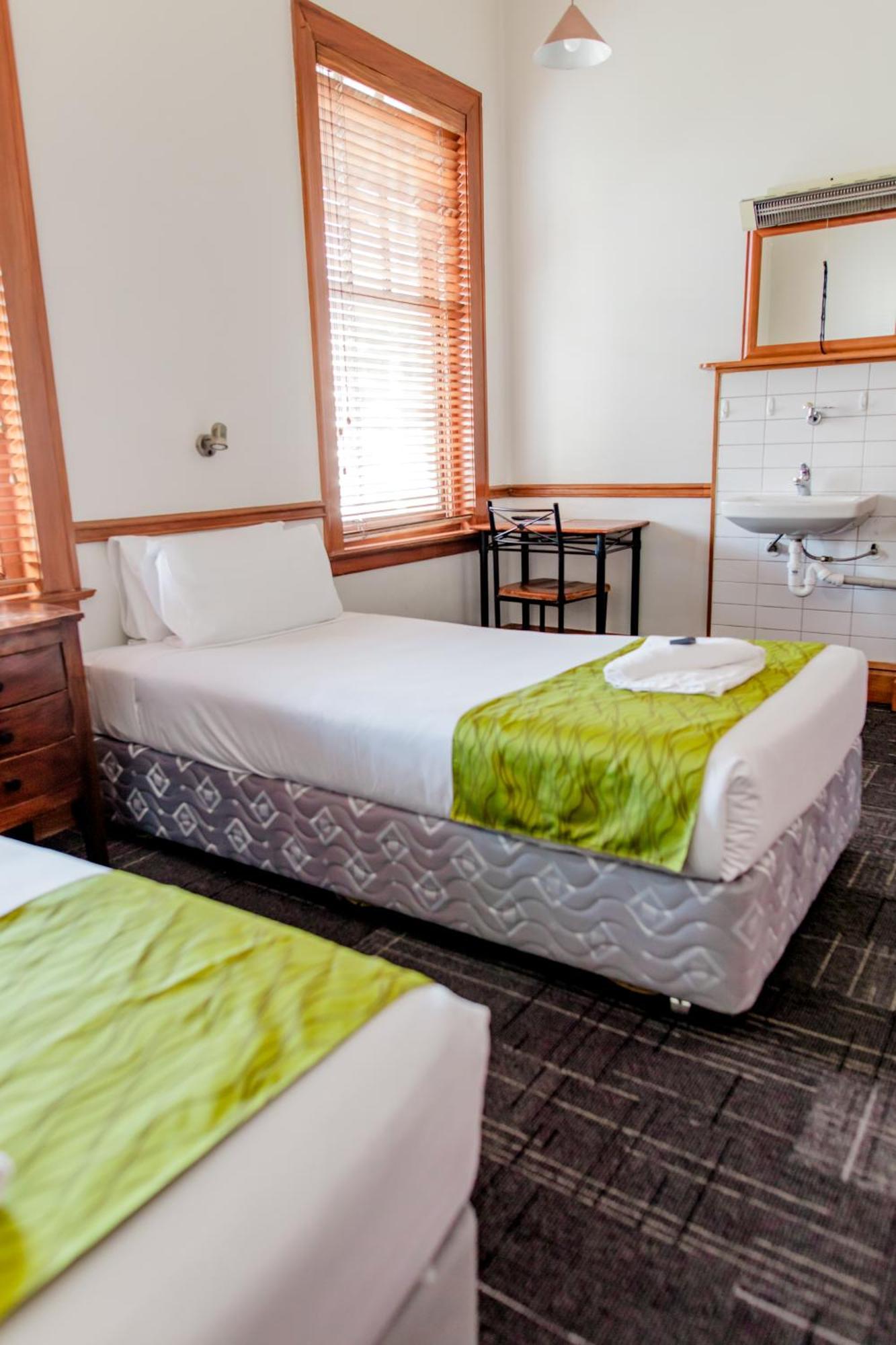 The Cambridge Hotel & Backpackers Wellington Dış mekan fotoğraf